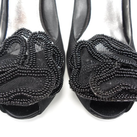 NIB STUART WEITZMAN BEADED MESH BOW SLINGBACK - Picture 4 of 11